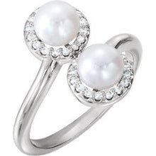 Load image into Gallery viewer, 14K White Freshwater Cultured Pearl &amp; 1/6 CTW Diamond Ring