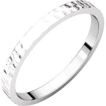 Load image into Gallery viewer, Platinum 2mm Flat Band with Hammer Finish Size 10