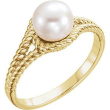 Load image into Gallery viewer, 14K Yellow 7mm White Freshwater Pearl Rope Ring